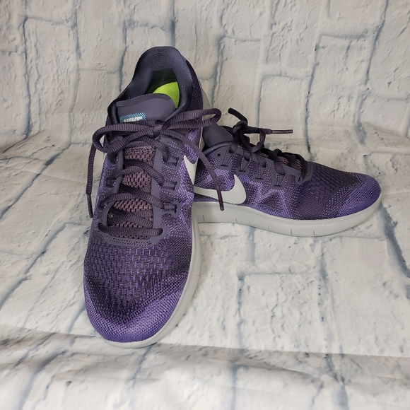 Nike Shoes - Nike Free RN Running Shoes Size 7